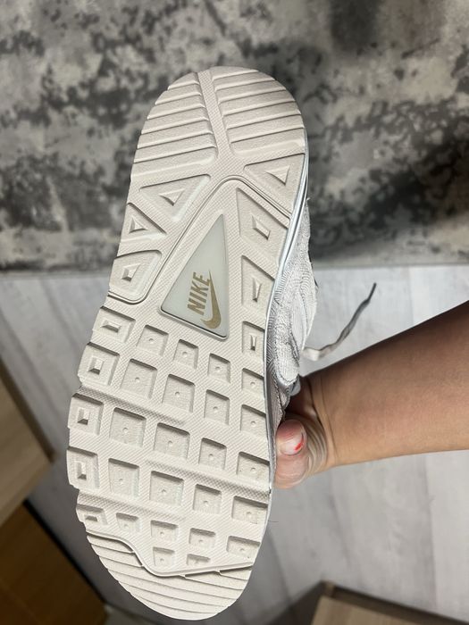 Adidasi nike marimea 37,5