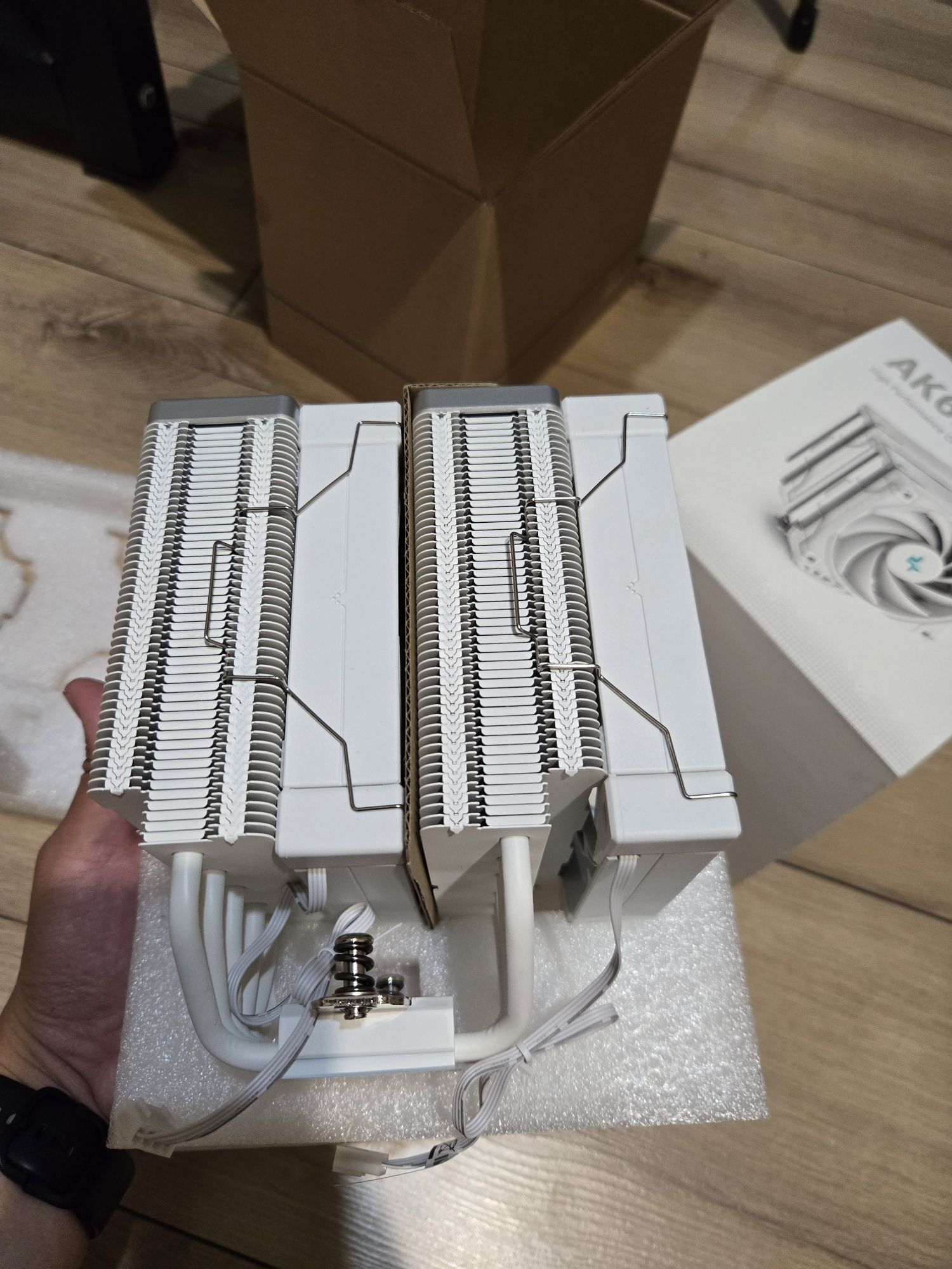 Продам кулер DEEPCOOL AK620 WH