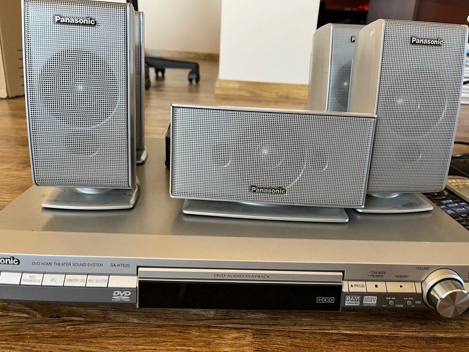 DVD & Blu Ray playere, router nou sistem sunet, boxe de marca