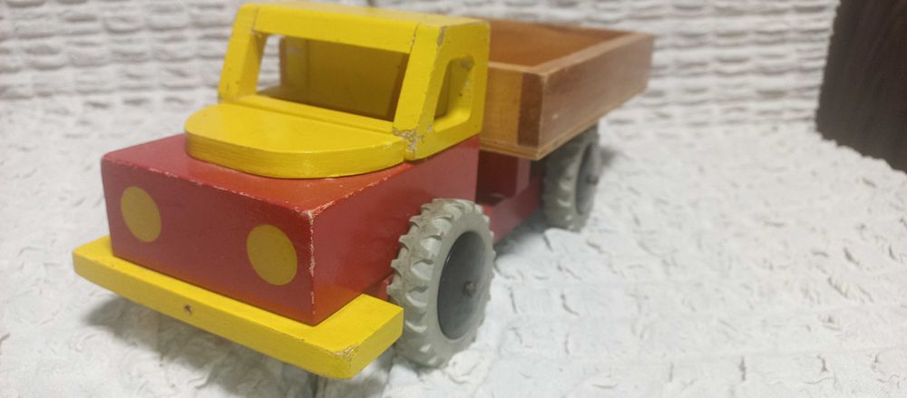 метални коли мащаб 1:18 . ЧАСТ - 1