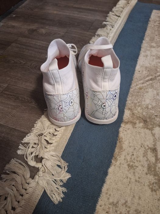 Бутцы .Футболный бутцы