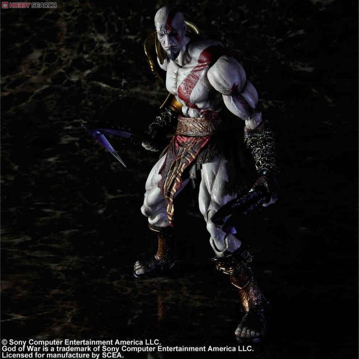 Play Arts Kai God of War III Kratos