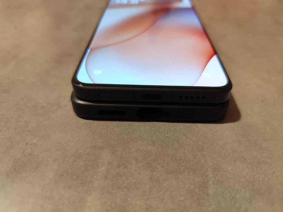 Xiomi Readmi Note 13 Pro 5G 8 Ram / 256 GB Като Нов !