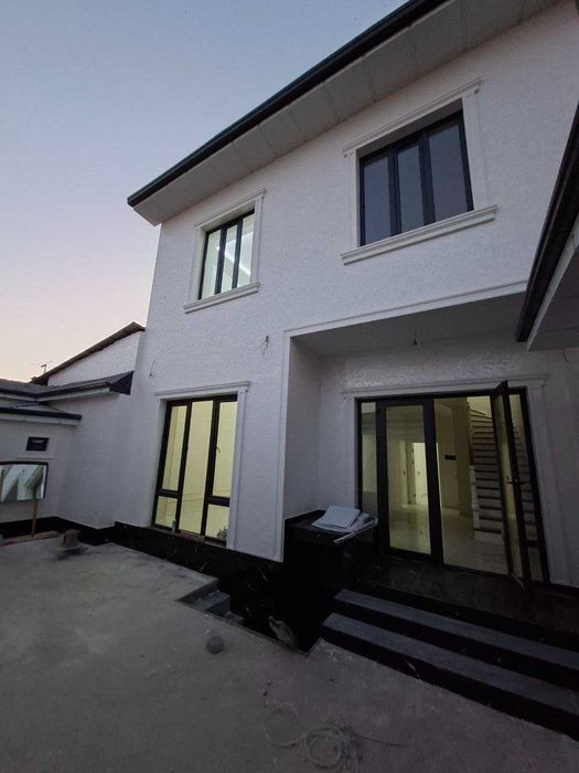 Сергели , Кумарык. 2 сотихда 6 xonali зор uy sotaman.