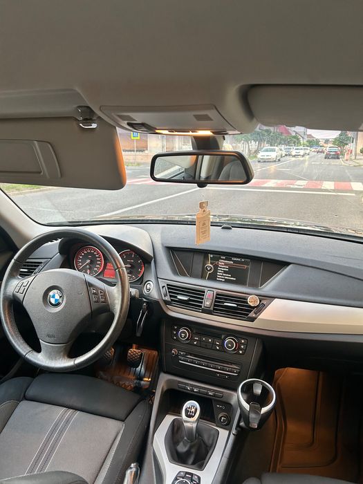 Vând BMW X1 SDrive 18d
