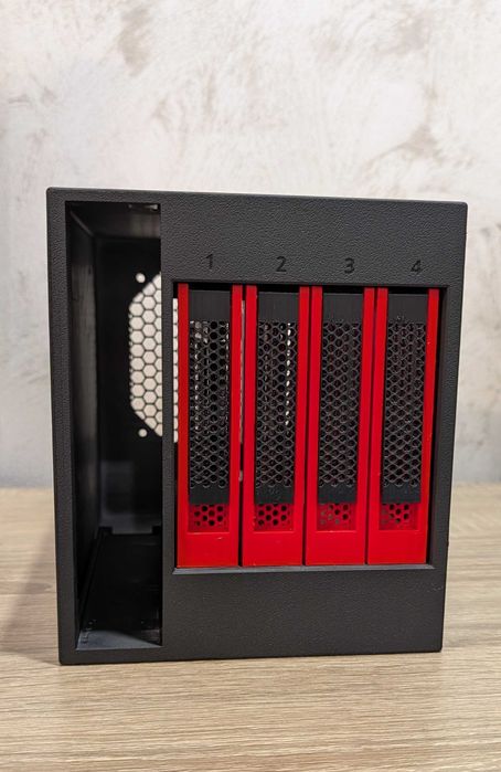 Mini Server NAS - Lenovo M710q - Ideal Plex/TrueNAS/Home Assistant