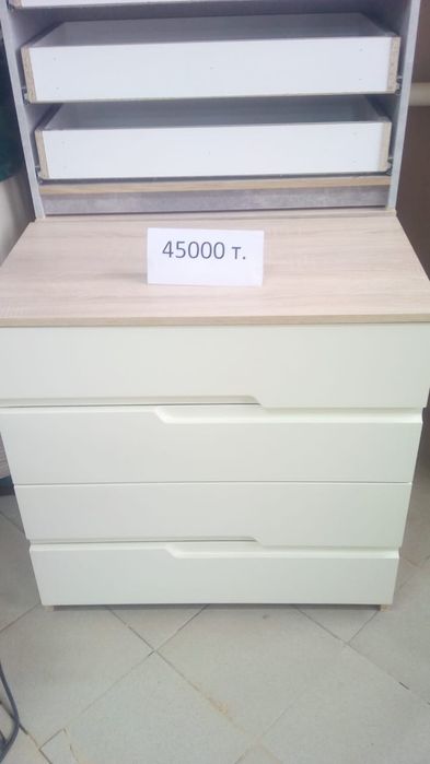 Продам комоды новые