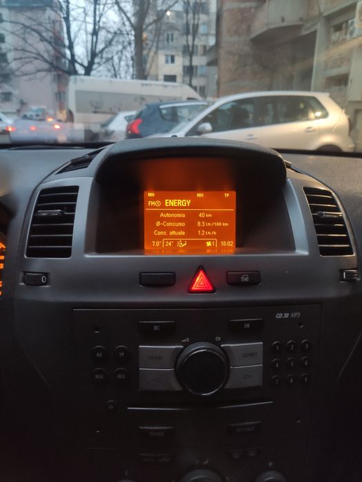 Opel Zafira 2.0. 120hp