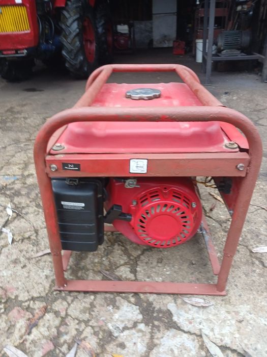 Vind generator curent electric,monofazic si trifazic,