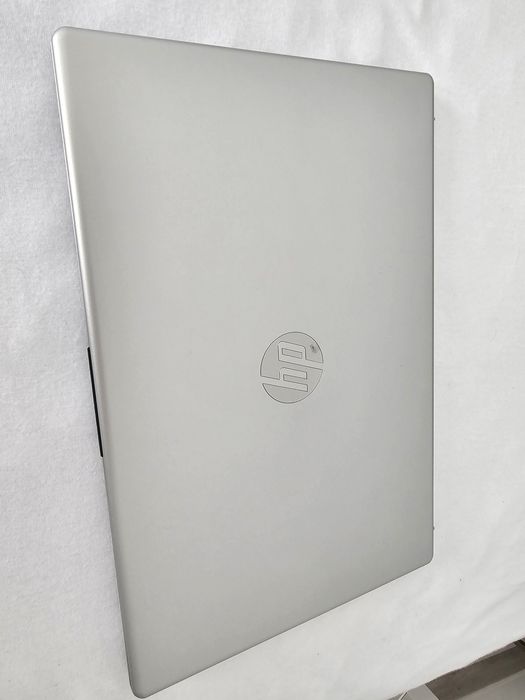 Vând laptop HP 15-fd0248ns