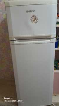 Холодильник  BEKO