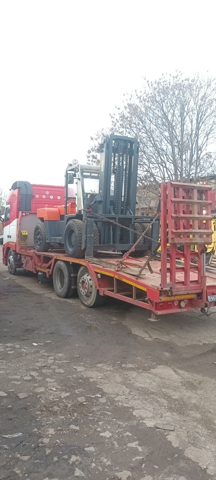 Transport utilaje,,buldoexcavatoare,tractoare...14t util