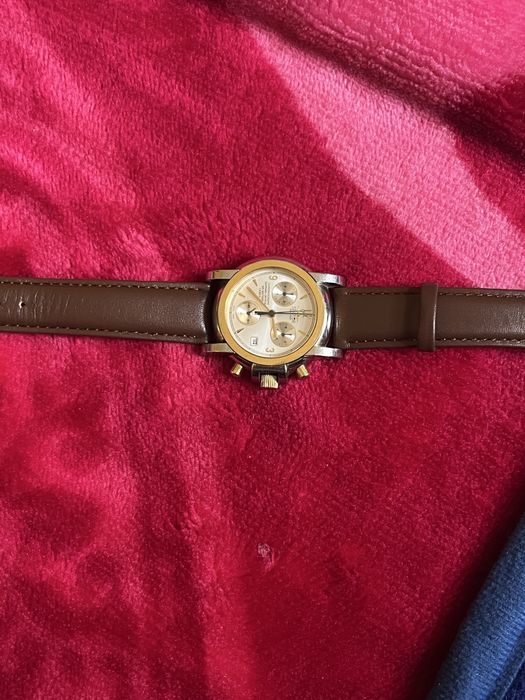 Îți dau la vânzare