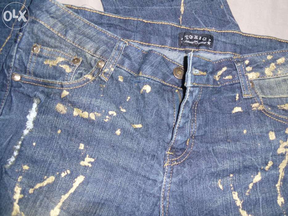 blugi (gen rupti ) Toxic