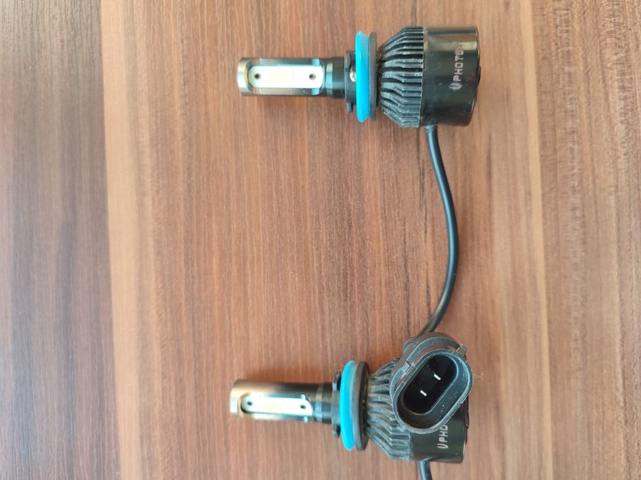 Продавам LED крушки Photon Duo за фарове за мъгла 12 V, 2 бр.