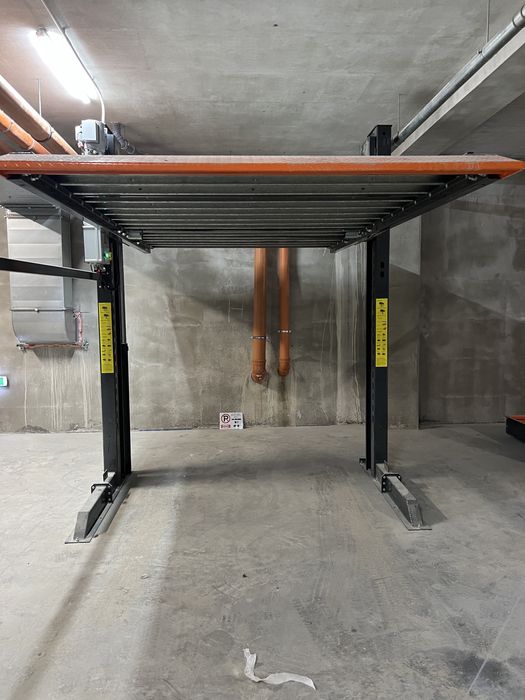 Vand elevator nou !