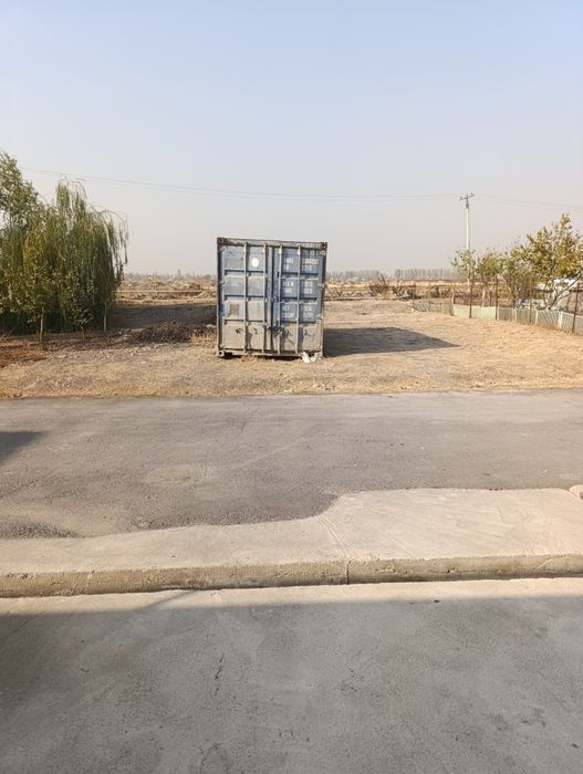 Ўзимни уйимни сотаман.Маклермасман.Ҳовли сотилади,4 сотих ховли