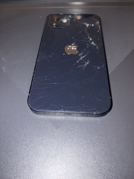 Iphone 12 64 gb deblocat