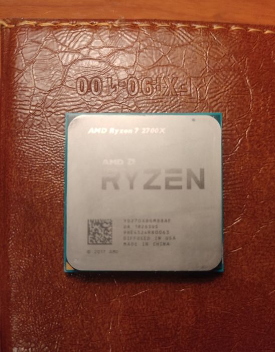 Процессор Ryzen 7 2700x