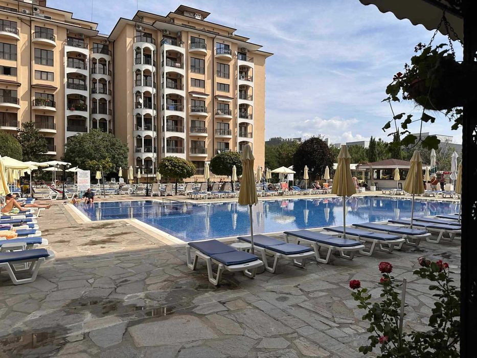 Продавам  Едностаен апартамент -в гр. Варна , к.к. Златни пясъци