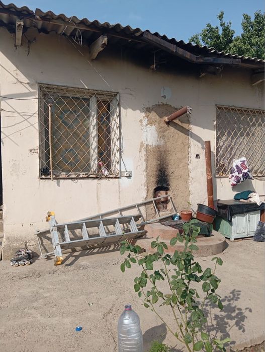 Продается дачный участок с домом