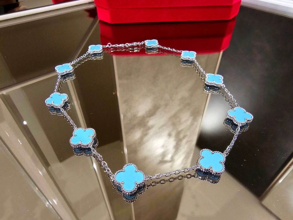 Van Cleef & Arpels VCA Silver Turquoise 10 Motif Alhambra Дамско Колие