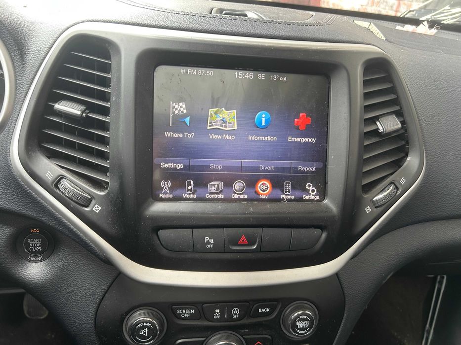 navigatie originala jeep cherokee 2013-2018