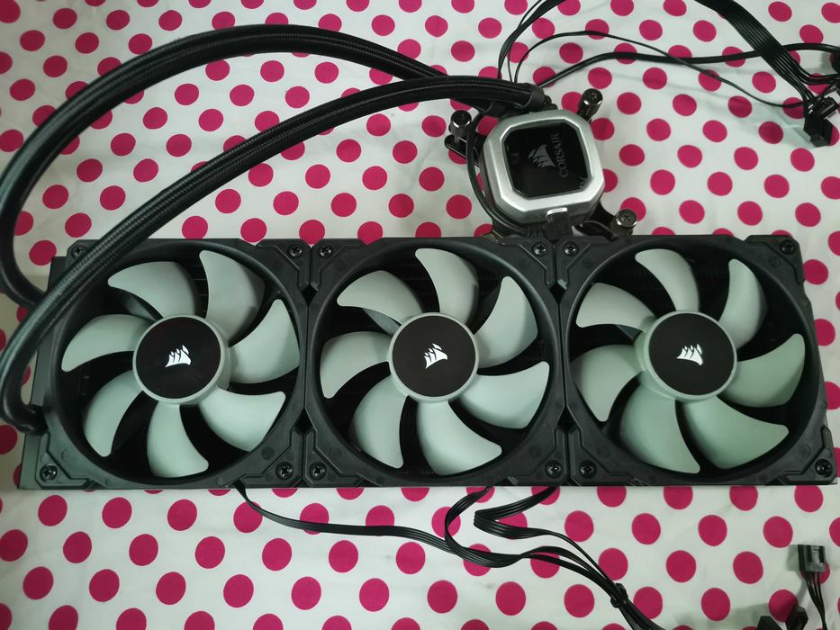 Cooler CPU Corsair Hydro Series H150i Pro RGB Intel 1151 v2/1200.