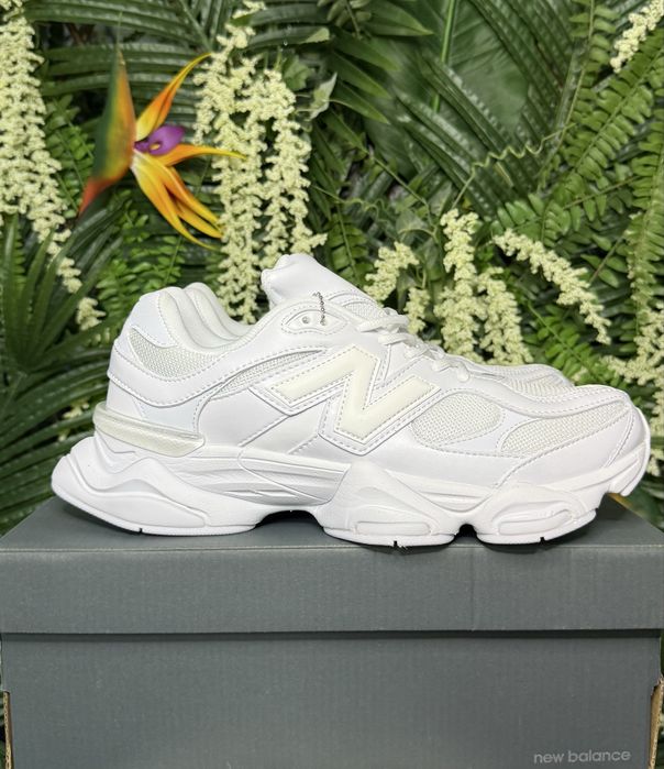 New Balance 9060 White Lether