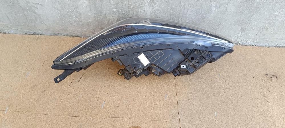 Far stanga hyundai i40 halogen drl led original cod 92101-3zxxx