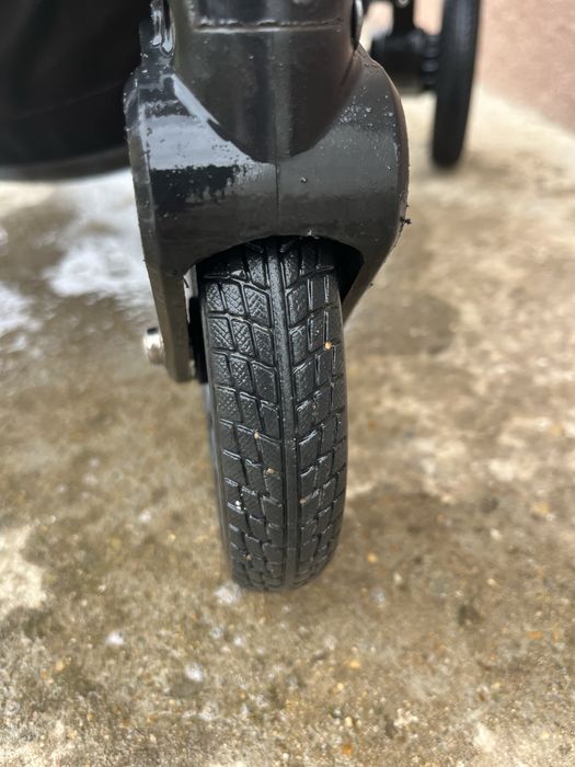 Лятна количка Мони