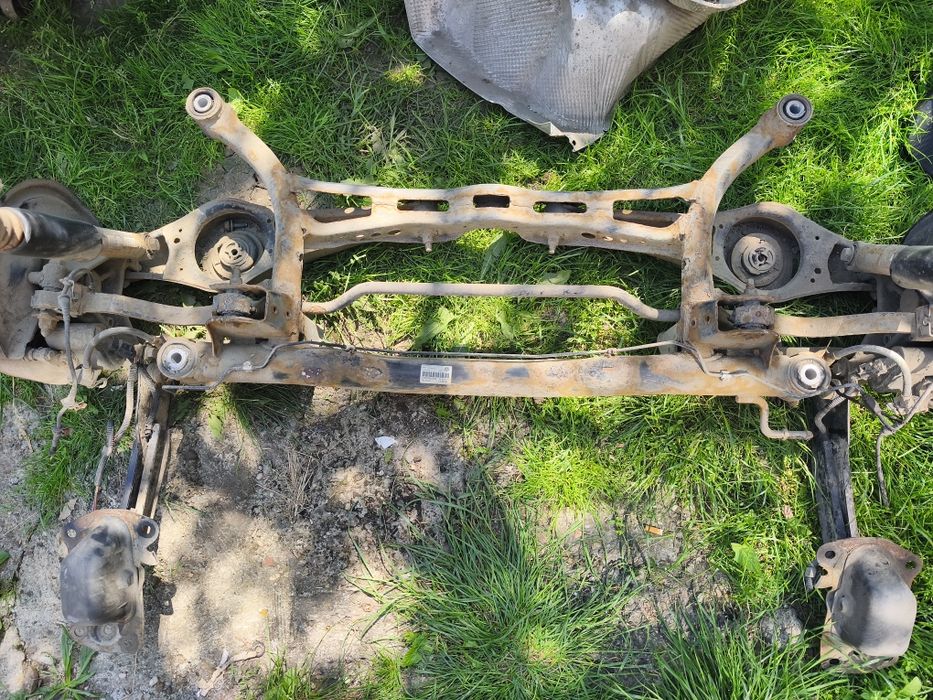 Punte spate completa Volkswagen Passat B6 2005-2010