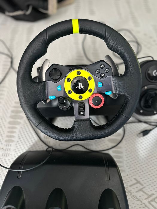 Ps 5 с волана Logitech