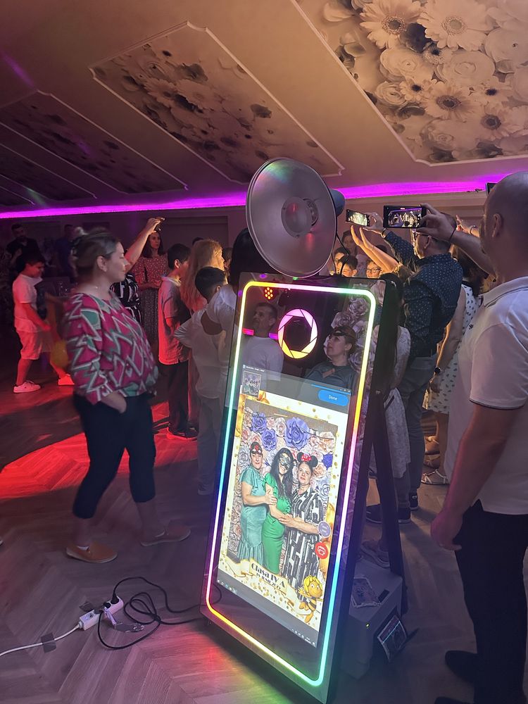 Oglinda Magica/Cabina Foto, Platforma 360, Baloane cu fum/explozive