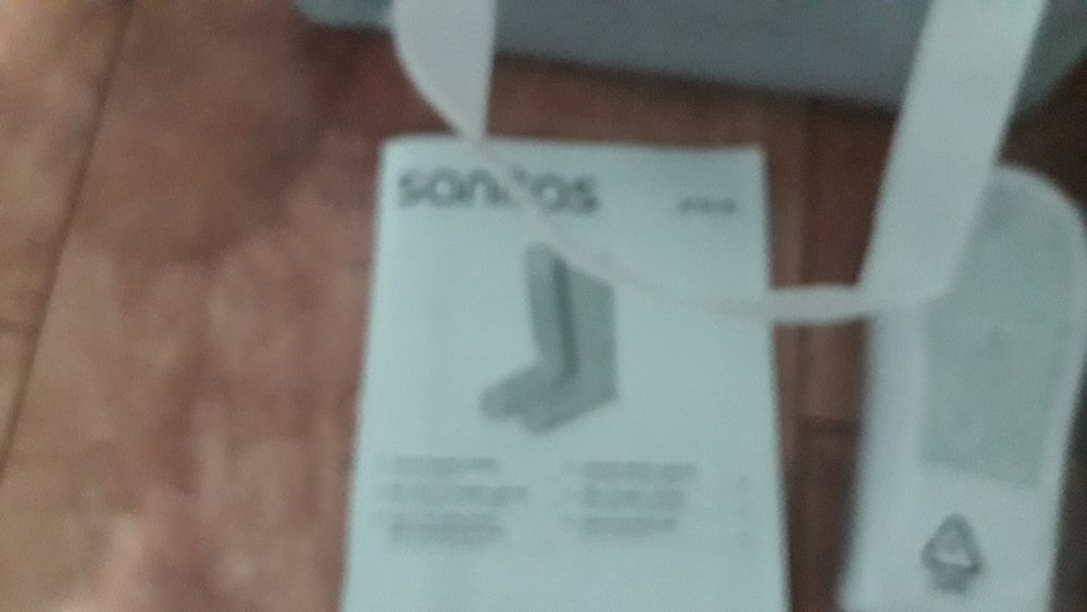 Aparat de masaj pentru detensionarea picioareleo