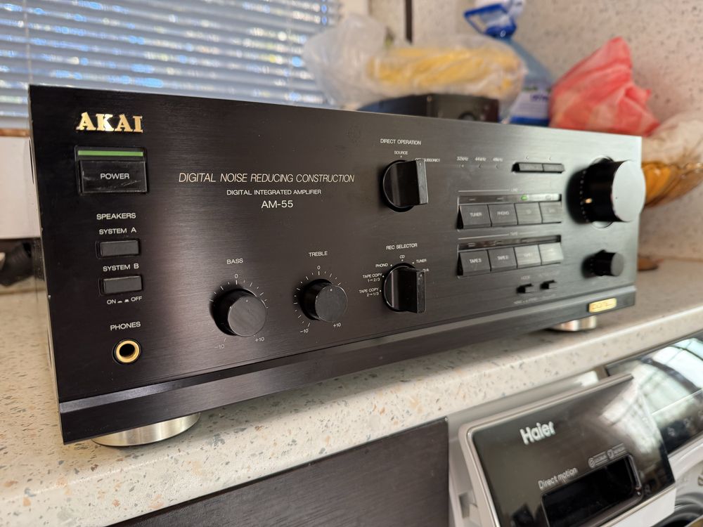 Akai AM-55 Стерео усилвател DAC