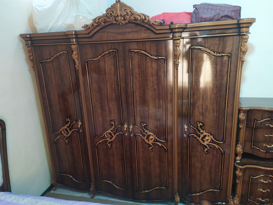 Mebel spalniy garnitur