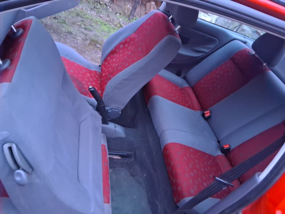 Vând seat ibiza  mai multe detalii telefonic