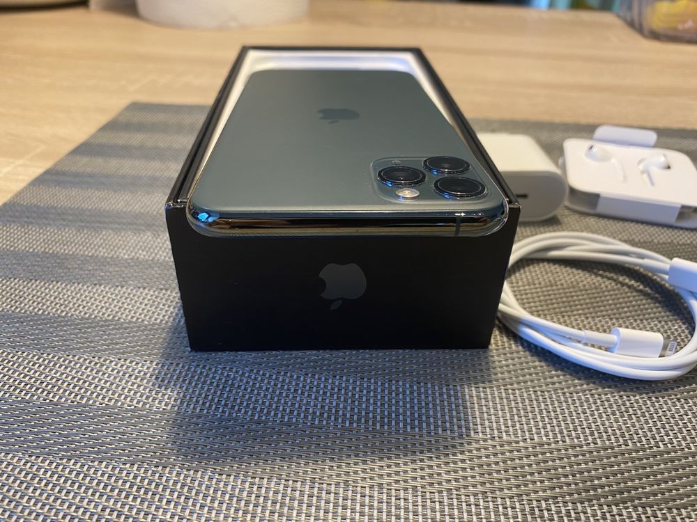 iPhone 11 Pro Max | 256GB | Midnight Green