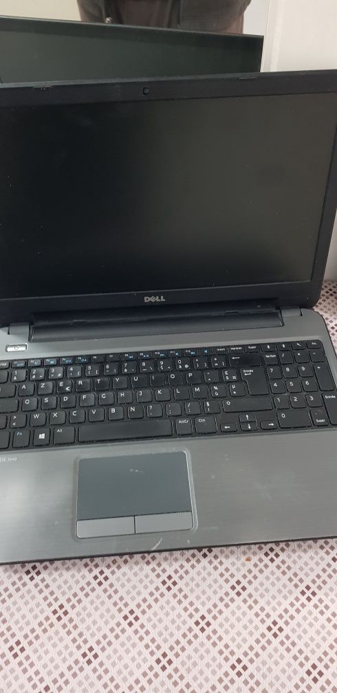 Dell Latitude 3540 Gen4 i3 Lenovo / Hp / Medion Akoya