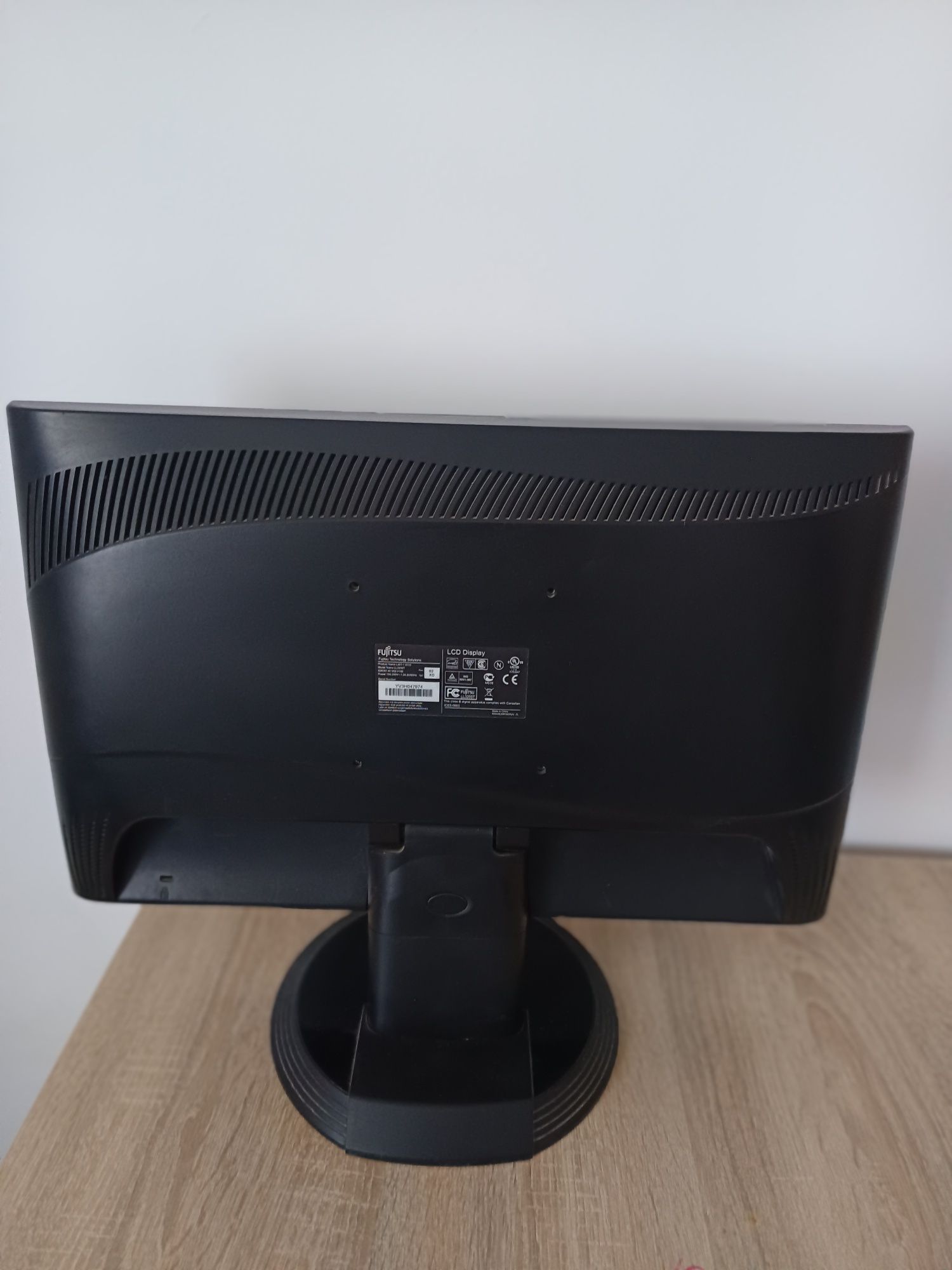 Monitor FUJITSU.