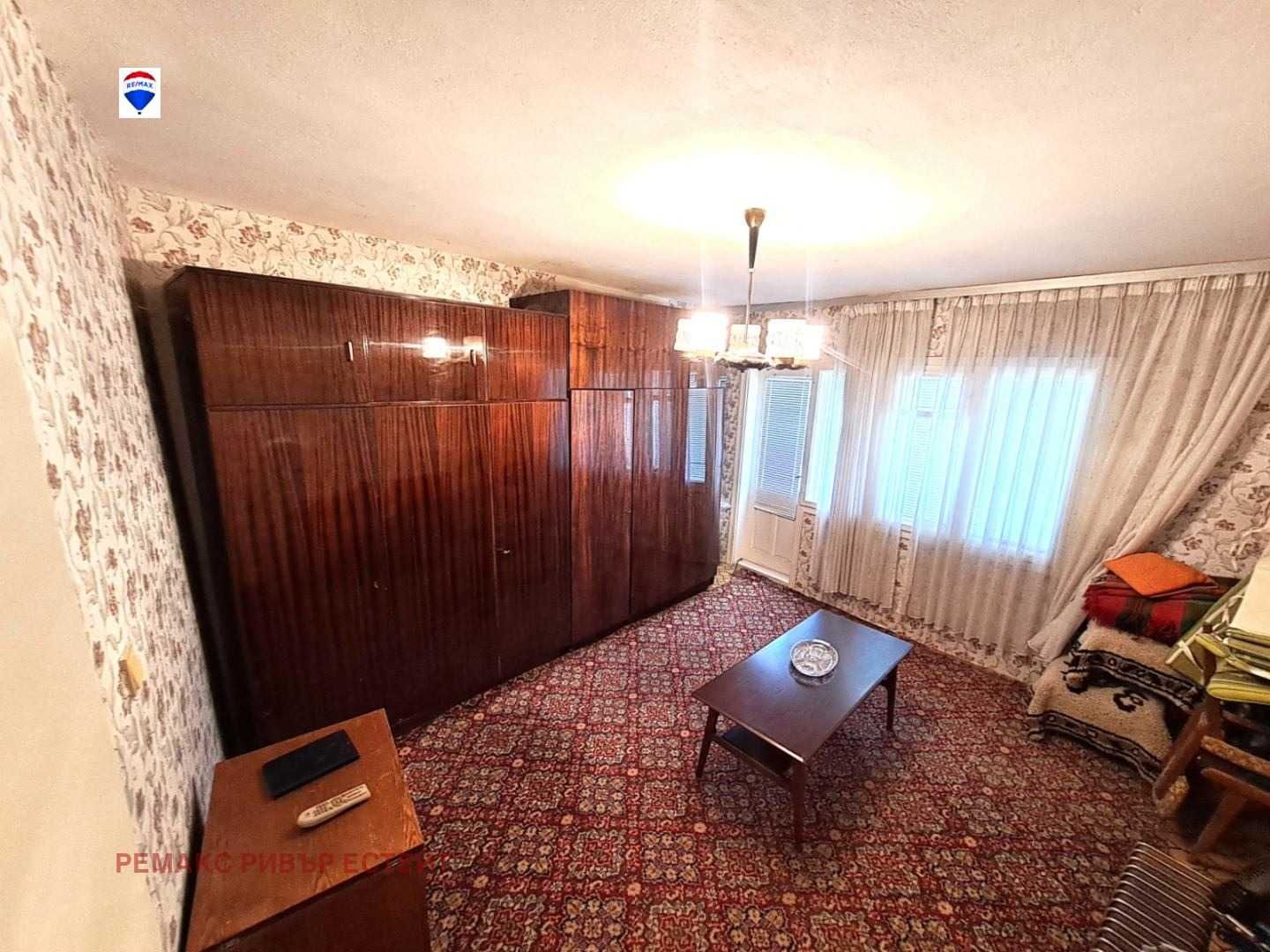 Селска къща за продажба в с. Тетово