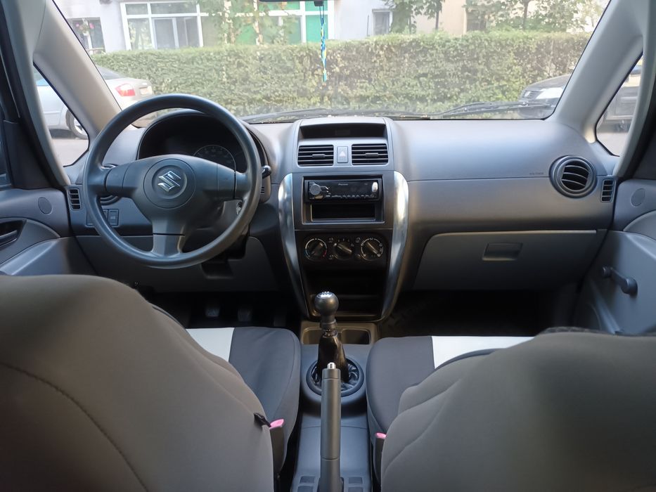 De vânzare Suzuki sx4