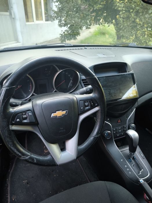 Vand Chevrolet Cruze 1.8 Benzina Automat