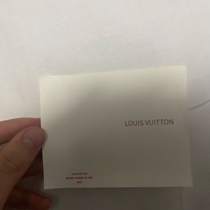 Curea Louis Vuitton