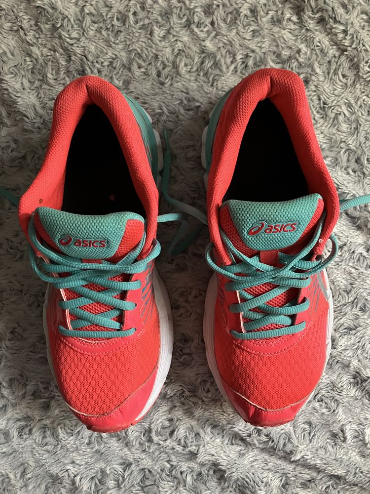 Asics gel-nimbus 18