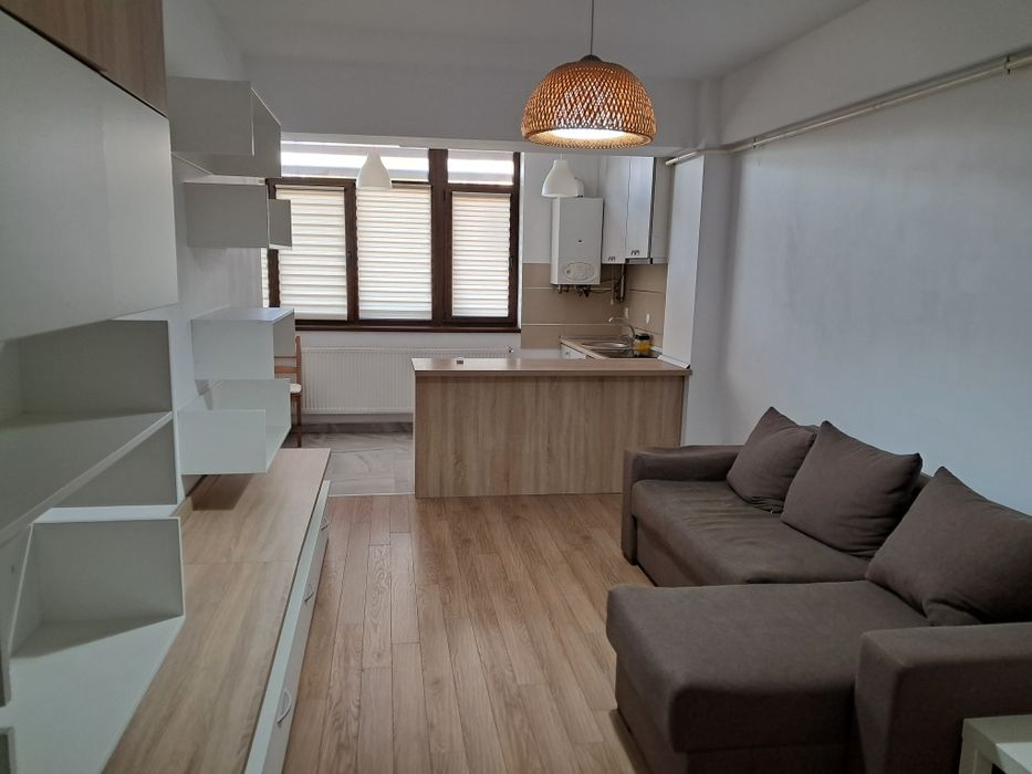Persoana fizica apartament cu 2 camere Tătărași