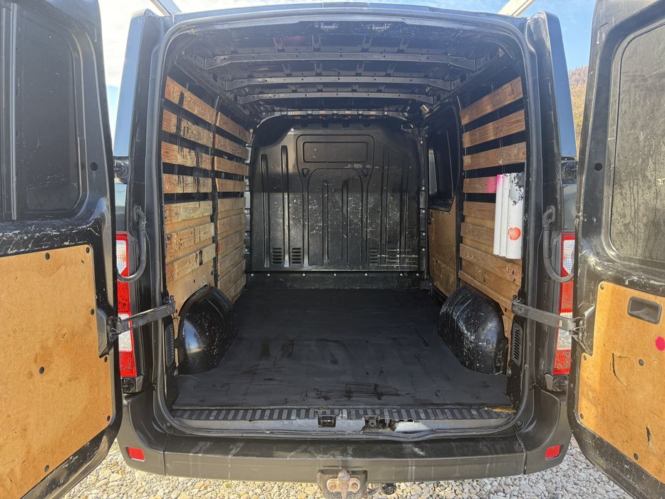 Nissan NV400 interstar opel movano renault master 2016