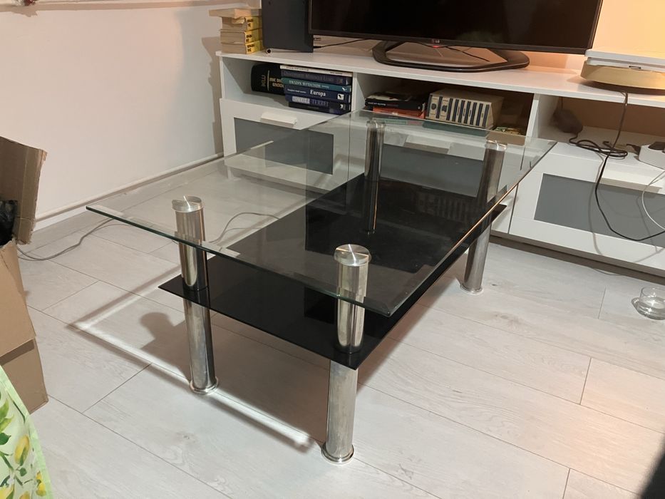 Masa de cafea din sticla sufragerie