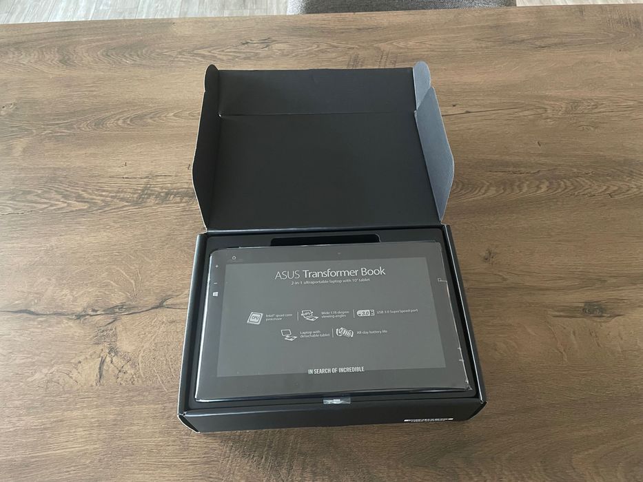 Лаптоп Таблет 2 в 1 ASUS Transformer Book T100 Ноутбук